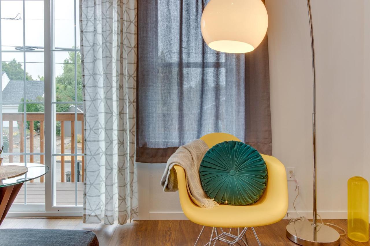 New Portland Neighborhood Studio ภายนอก รูปภาพ